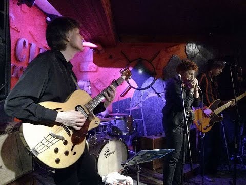 Kat Baloun & Frostbites: Berlin blues!