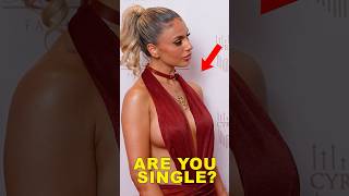 Sharina van der Vliet Is She Singe? Interview Model Red Carpet Interview Isis Fashion Awards Show