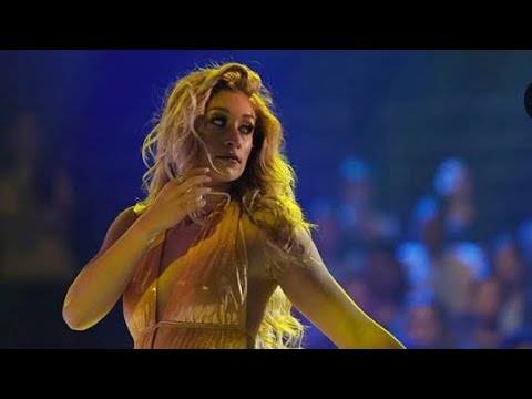 Richelle ( when the war is over solo )