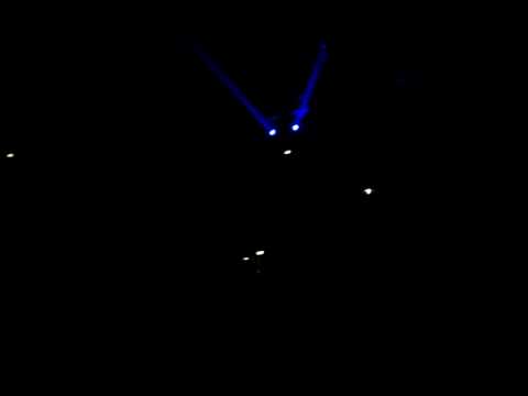 David Guetta - Zagreb Arena u 23:50 prvi red (03) DJ Umek