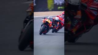 Download lagu Marc Marquez drops out of the lead! 😮 | 2025 Czech GP mp3
