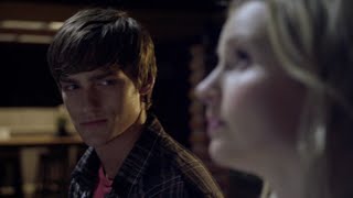 Download lagu Lauren Finds A New Path mp3