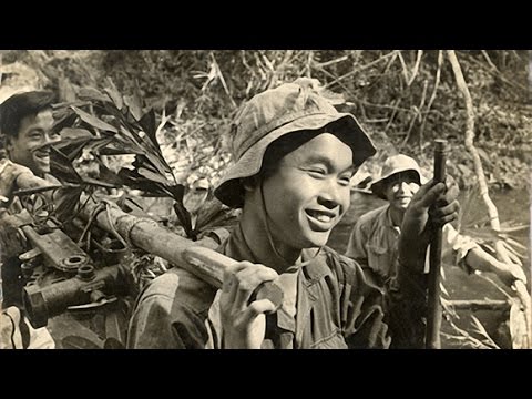 Thể hiện bởi Tốp ca QK 7
