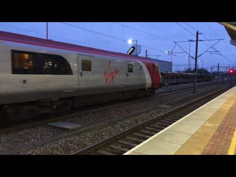 Pretendolino  DRS 90034 shoving the set away from Rugby