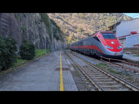 ES* Frecciarossa 9542 Reggio Calabria C.le - Torino P.N.
