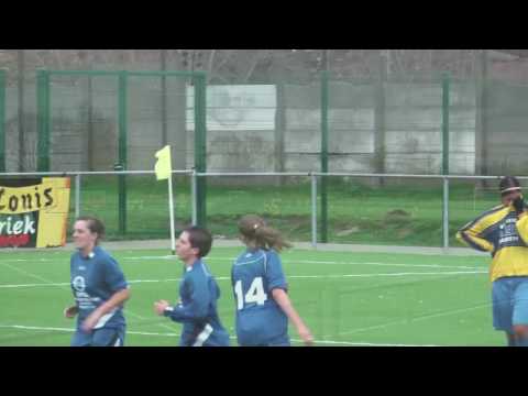 20091206_Haren_DVC_Tinne_1-1 na Iris' vrije trap