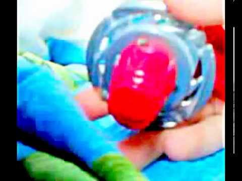 Asamblarea unui Beyblade