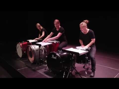 Georges Aperghis: Les guetteurs de sons, Pinquins percussion trio