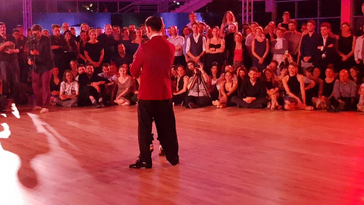 Ivan Terrazas e Sara Grdan  - 4/5