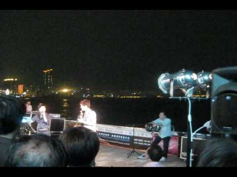 Urban Art Hong Kong - In the Avenue of Stars a Music Gathering on a Warm Weekend -