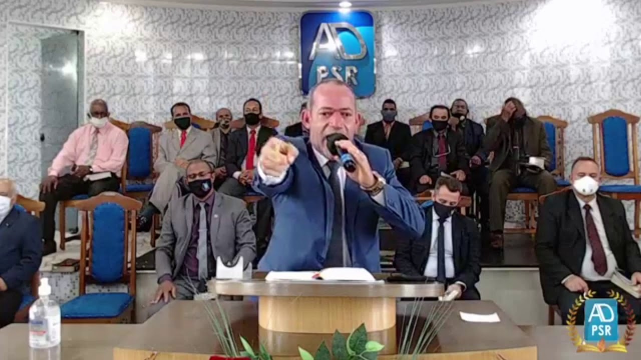 Ninguém que põe a mão no arado e olha para trás é apto para o Reino de Deus".PR DANIEL MOURA