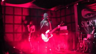Sick Tamburo - La Fine Della Chemio LIVE [ Milano @Serraglio 05.05.17 ]