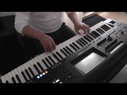 Marcel Romanoff " I'd Love You To Want Me " cover Yamaha Genos