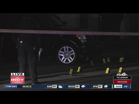 IMPD: Unruly men kicked out of strip club return, gunfire exchanged with employee