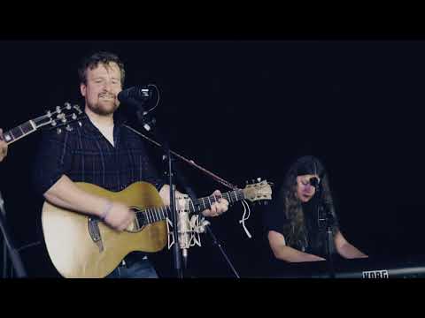 Brendan Lewes And The Gambling Ambers - Too Close To The Line (live)