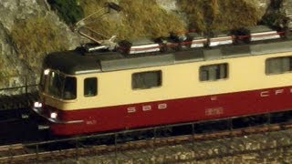 preview picture of video 'Modelleisenbahn Faszination Gotthardbahn'