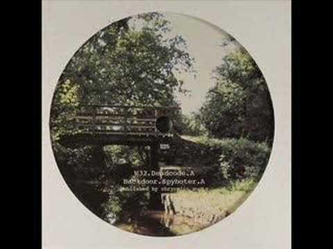 afx - w32.deadcode.a