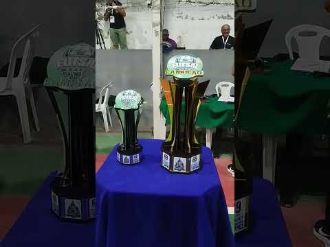 Troféus de campeão e vice campeão da semana do município de Piquet Carneiro 2026