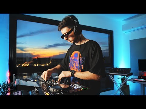 Progressive House Studio #4 (Babasonicos, Charly Garcia, Audioslave)