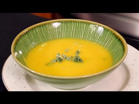 Butternut Squash Soup With Apples, Cream & Sage : Flavorful Dishes
