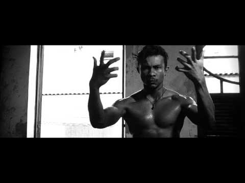 XAMÃ - SOU TAO LOUCO ÀS VEZES [ Prod.SauloZIN ]