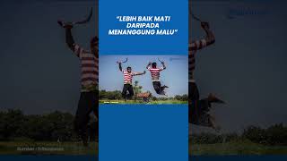 Download lagu Apa itu Carok? Memahami Tradisi Pertarungan Kehormatan di Madura mp3