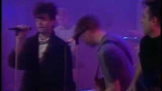 Echo & The Bunnymen/Billy Bragg - Run, Run, Run (OGWT '85 - Rock Around The Clock)