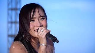 Download lagu 🔴  YENI INKA BIKIN BAPER KAK..!!!  SAMPEK TUWEK - ADELLA LIVE ANCOL mp3