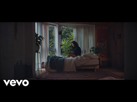 Odette - Collide (Official Video)