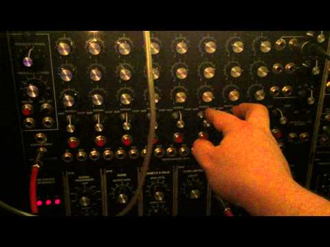 Ratchet Sequencing Acid House on a DOTCOM P66 Custom