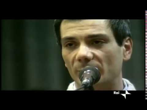 download lagu mp3 mp4 Blu Notte Uno Bianca, download lagu Blu Notte Uno Bianca gratis, unduh video klip Blu Notte Uno Bianca