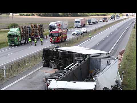 Lastbilsolycka på E4:an