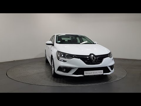 211D18662 - 2021 Renault Megane GRAND COUPE Play Automatic Diesel 27,495