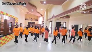 Dance With Me Choreo : Stella Hoover (USA)