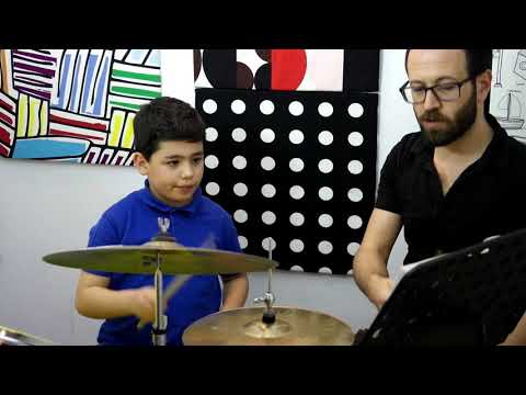 download lagu mp3 mp4 Bateri Kursu Ankara, download lagu Bateri Kursu Ankara gratis, unduh video klip Bateri Kursu Ankara