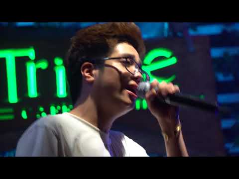 [4k Fancam] 180511 Bùi Anh Tuấn - Người Hãy Quên Em Đi @ Trixie Cafe&Lounge