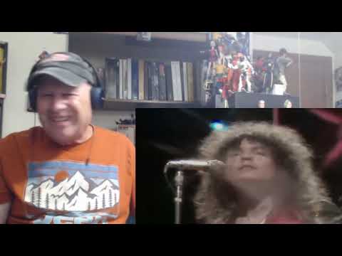 Reaction/Comparison - T. Rex vs Bauhaus - Telegram Sam - The Master Of Glitter Is Covered By Goth