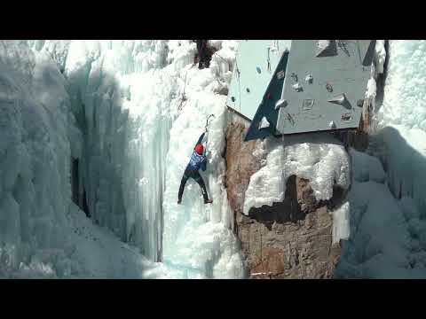Dan Koepke at Qualifying Day 1 for UIAA Ice Climbing North American Championships 2022 in Ouray