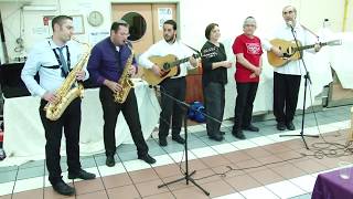 Shlomo Carlebach "L'Maan Achai" Benyamin Steinberg 2014 למען אחי ורעי (הזמר והיוצר בנימין שטיינברג) - התמונה מוצגת ישירות מתוך אתר האינטרנט יוטיוב. זכויות היוצרים בתמונה שייכות ליוצרה. קישור קרדיט למקור התוכן נמצא בתוך דף הסרטון