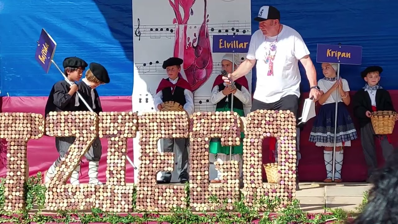 Watch Las uvas de todos los pueblos de Rioja Alavesa. Fiesta de la vendimia Lanciego 18-9-2022 Now Las uvas de todos los pueblos de Rioja Alavesa. Fiesta de la vendimia Lanciego 18-9-2022