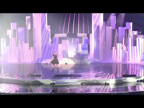 ESCKAZ live in Amsterdam: Igzidora Gjeta (Albania) (1st dress rehearsal)