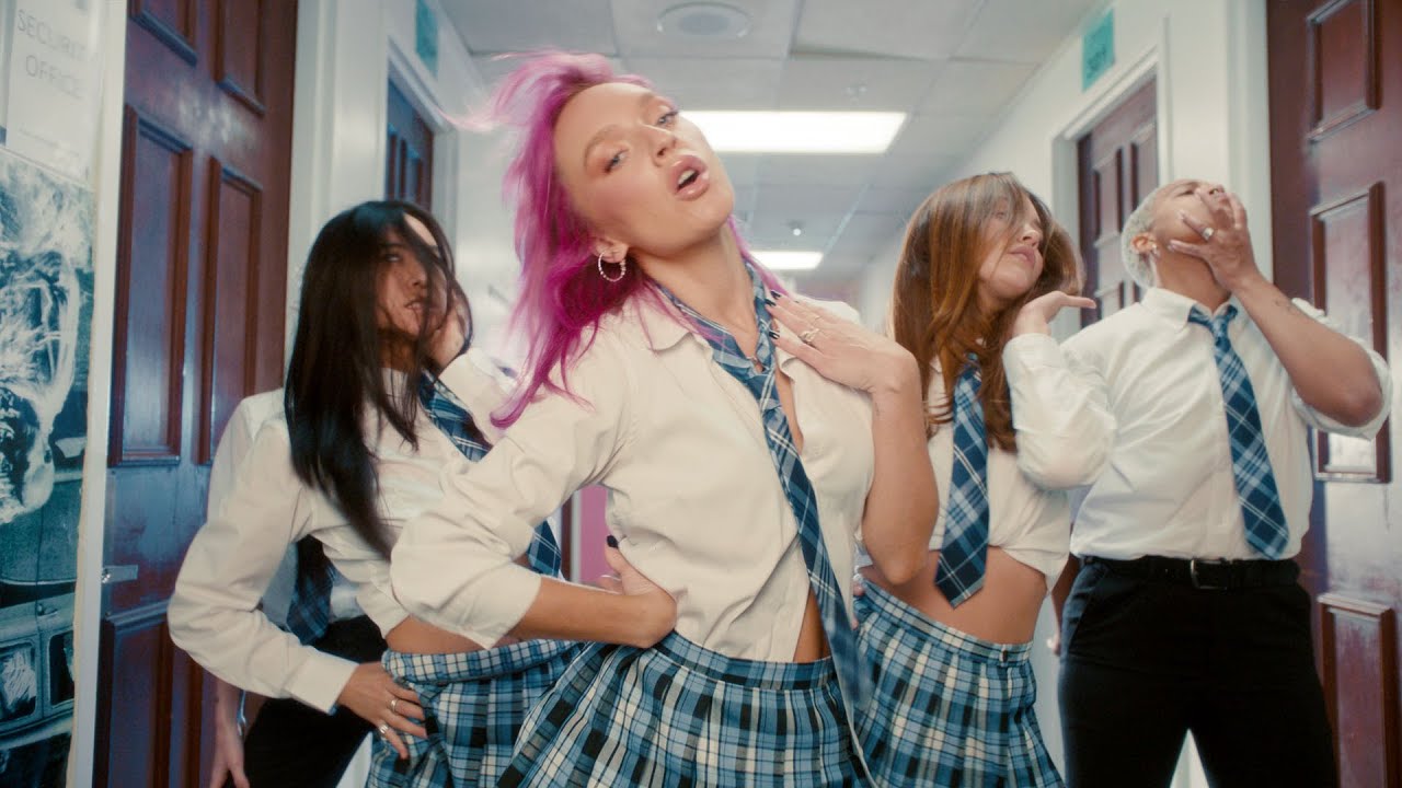 Questions to ask. 20 questions game. 20 questions game. 20 questions game. 20 questions.