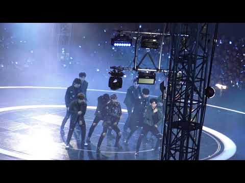 [4K/171215] WANNA ONE PREMIER FAN CON - 에너제틱(Energetic)