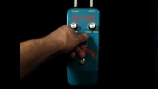Video thumbnail for Solasound Tone Bender MkIV by blackholeproductions