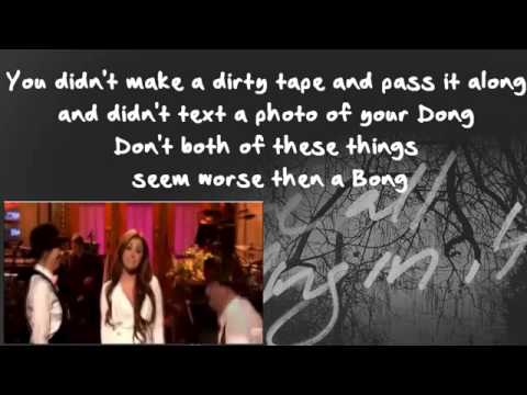Miley Cyrus - I'm not perfect - SNL - Saturday night Live ( Lyrics )