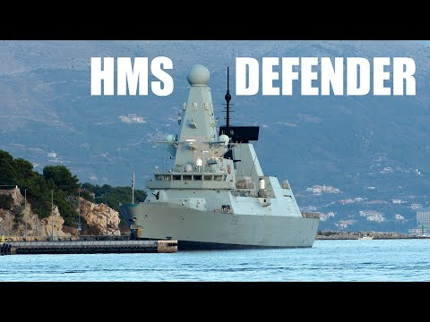 Royal Navy - HMS Defender D36 - Split Harbor 4K60