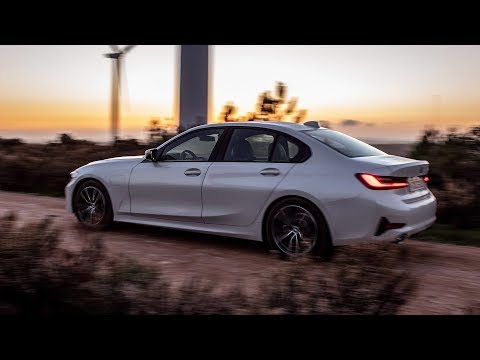 2020 BMW 3 SERIES : INTERIOR/ INFOTAINMENT/ FRONT & REAR/ FEATURES/ IN DEPTH LOOK