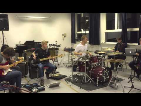 Hovedlåt - massachusetts - Manglerud revyband 2015 - Takk for oss.