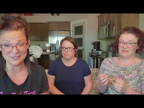 Cozy Up Knits episode 188: Shawl Blast from the Past!