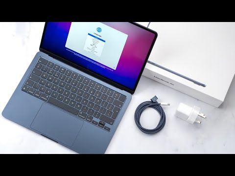 NEW M2 MacBook Air Midnight Unboxing & FIRST Impressions!